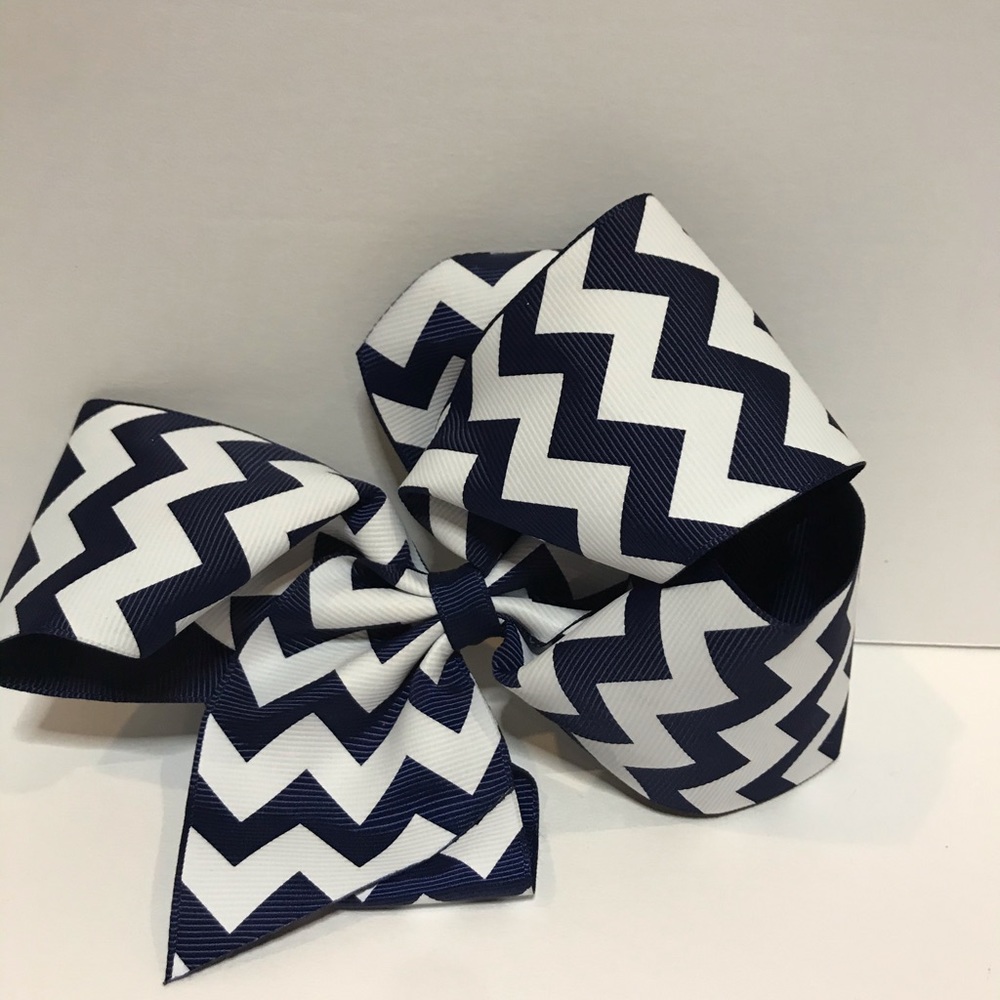 Girls large hair bow